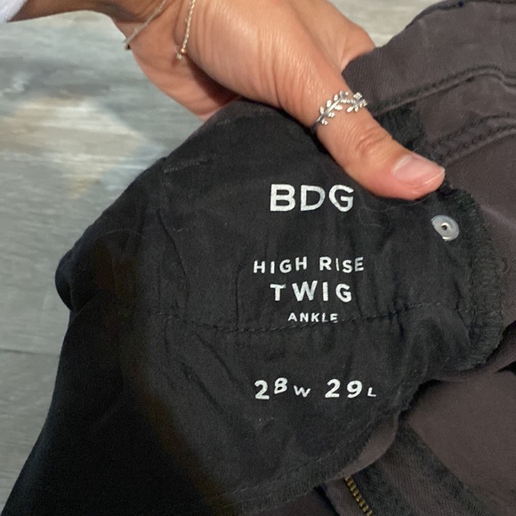 Urban outfitters jeans - Picture 5 of 8